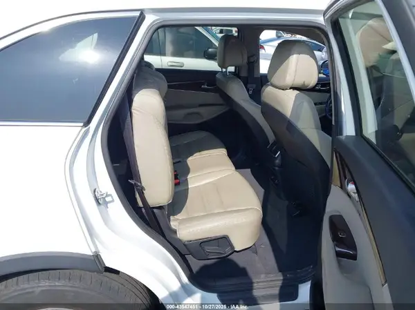 5XYPH4A19GG022024 2016 KIA SORENTO - Image 8