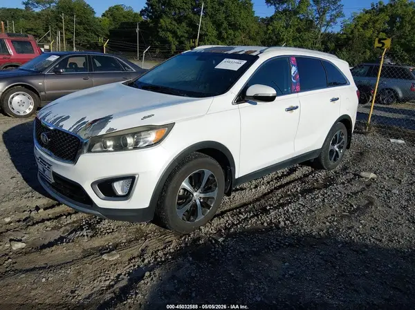 5XYPH4A19GG027885 2016 KIA SORENTO - Image 2