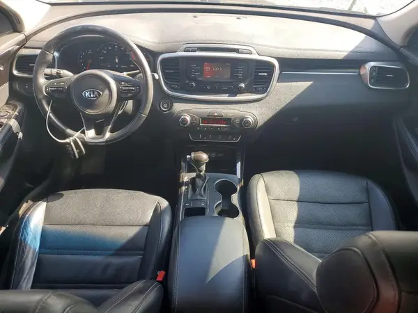5XYPH4A19GG028602 2016 KIA SORENTO - Image 8
