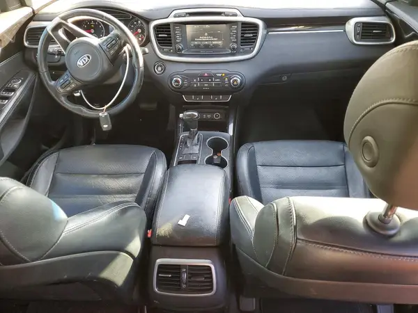 5XYPH4A19HG216134 2017 KIA SORENTO - Image 8