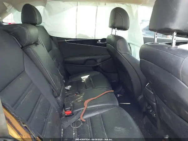 5XYPH4A19HG218322 2017 KIA SORENTO - Image 8