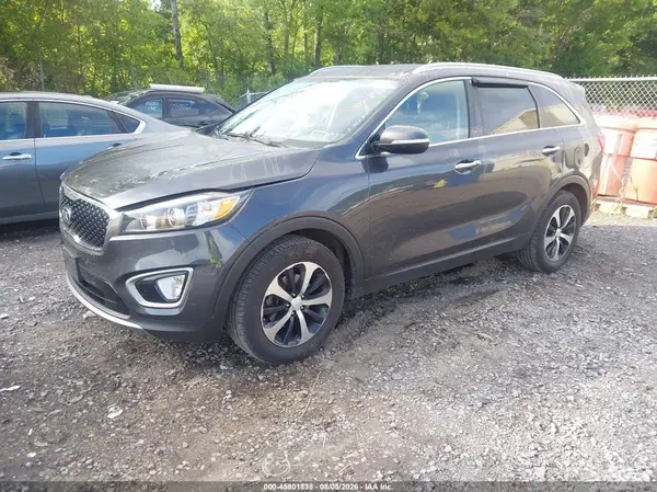 5XYPH4A19HG240725 2017 KIA SORENTO - Image 2