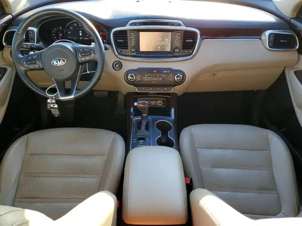 5XYPH4A19HG243866 2017 KIA SORENTO - Image 8