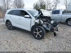 5XYPH4A19HG275717 2017 KIA SORENTO