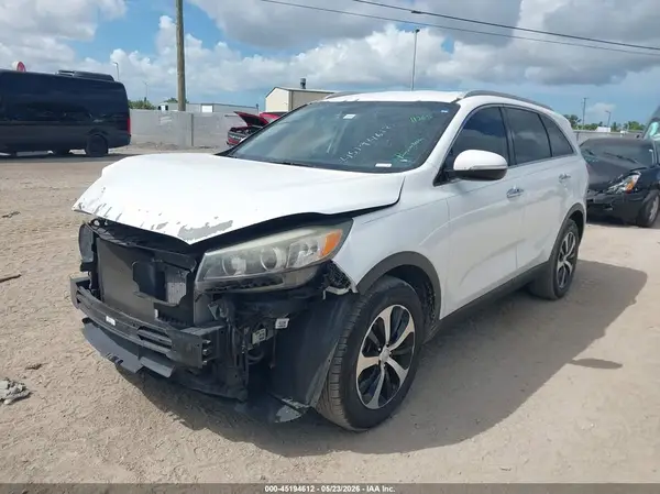 5XYPH4A1XGG028706 2016 KIA SORENTO - Image 2