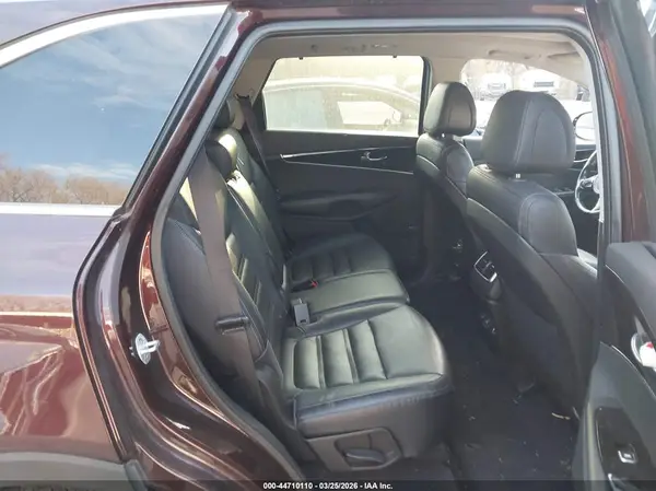5XYPH4A1XGG072575 2016 KIA SORENTO - Image 8