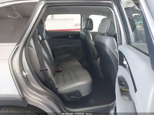 5XYPH4A1XGG125470 2016 KIA SORENTO - Image 8