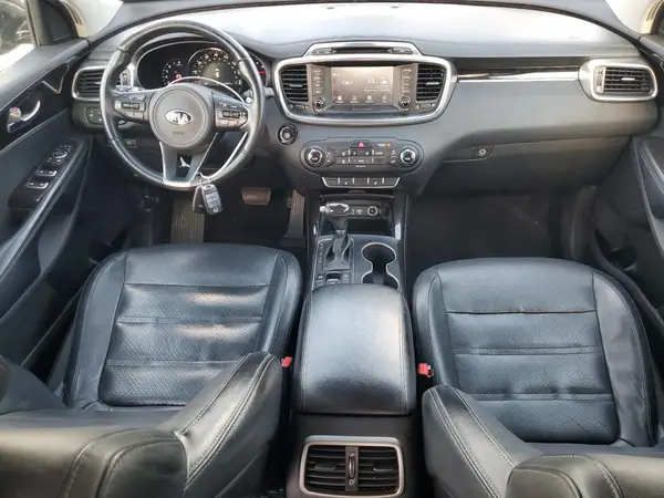 5XYPH4A1XHG243651 2017 KIA SORENTO - Image 8