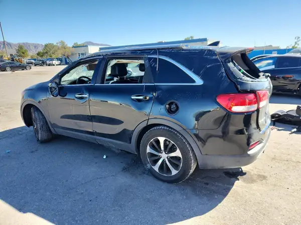 5XYPH4A50GG152664 2016 KIA SORENTO - Image 2