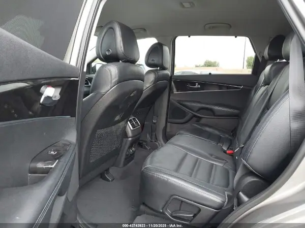5XYPH4A50GG181470 2016 KIA SORENTO - Image 8