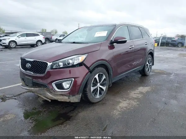 5XYPH4A50HG261420 2017 KIA SORENTO - Image 2