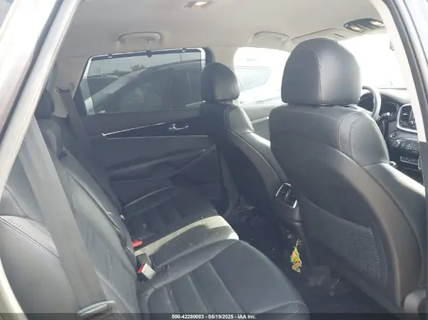 5XYPH4A50JG339491 2018 KIA SORENTO - Image 8