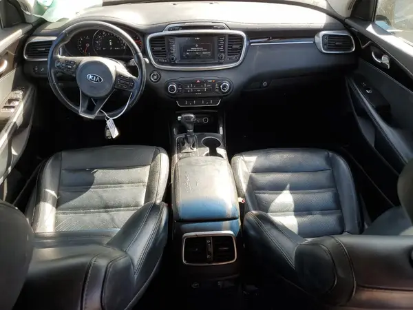 5XYPH4A50JG360633 2018 KIA SORENTO - Image 8