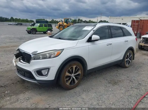 5XYPH4A50JG408714 2018 KIA SORENTO - Image 2
