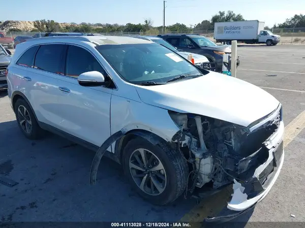 5XYPH4A50KG500567 2019 KIA SORENTO - Image 1