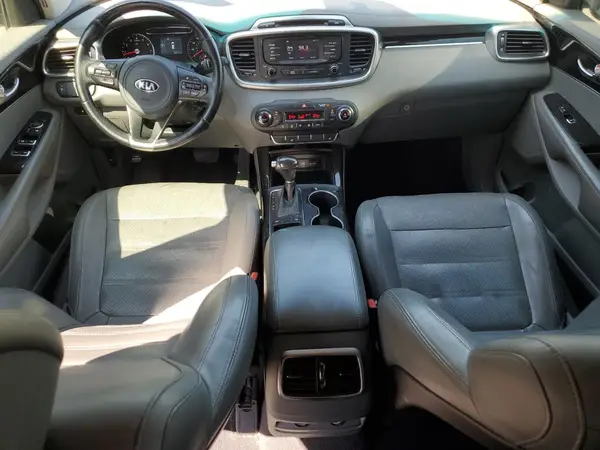 5XYPH4A51GG046384 2016 KIA SORENTO - Image 8
