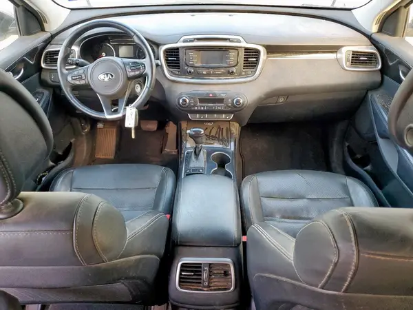 5XYPH4A51GG153418 2016 KIA SORENTO - Image 8