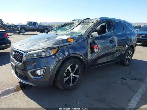 5XYPH4A51HG317218 2017 KIA SORENTO - Image 2