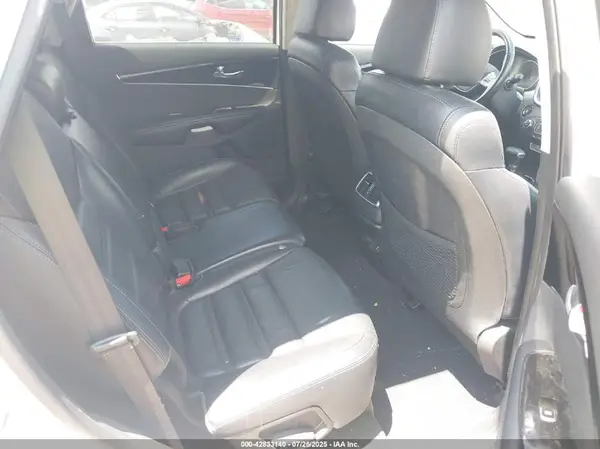 5XYPH4A51KG460922 2019 KIA SORENTO - Image 8