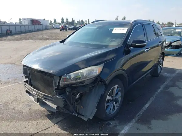 5XYPH4A51KG465439 2019 KIA SORENTO - Image 2