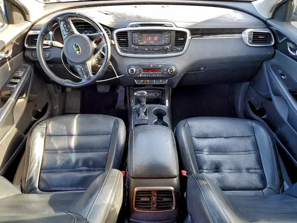 5XYPH4A52GG003558 2016 KIA SORENTO - Image 8