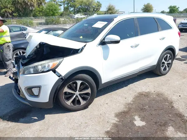 5XYPH4A52GG105832 2016 KIA SORENTO - Image 2