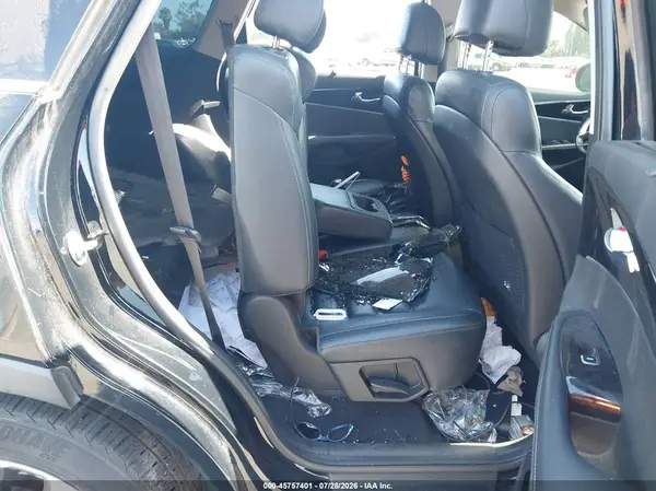 5XYPH4A52HG277800 2017 KIA SORENTO - Image 8