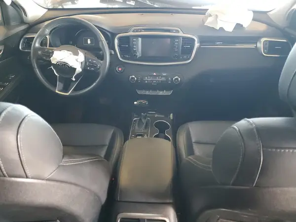 5XYPH4A52HG282849 2017 KIA SORENTO - Image 8