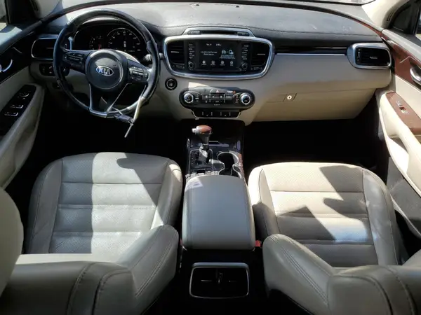 5XYPH4A52JG365154 2018 KIA SORENTO - Image 8