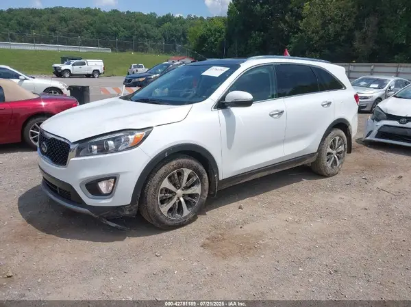 5XYPH4A52JG405118 2018 KIA SORENTO - Image 2