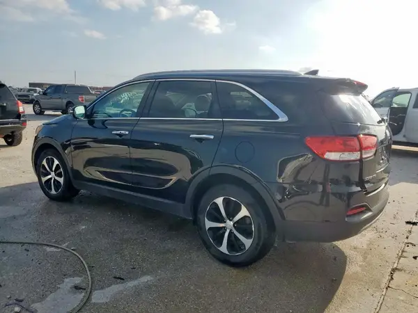 5XYPH4A52JG410559 2018 KIA SORENTO - Image 2