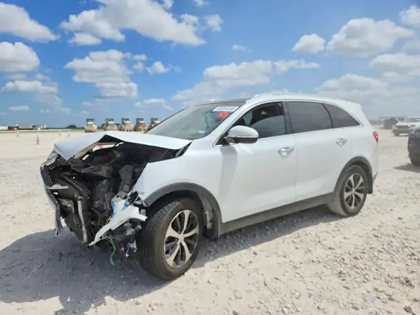 5XYPH4A52JG419004 2018 KIA SORENTO - Image 1