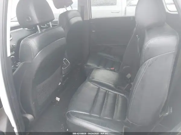 5XYPH4A52JG419049 2018 KIA SORENTO - Image 8