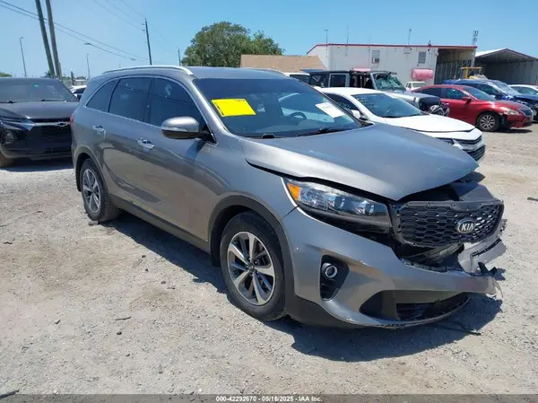 5XYPH4A52KG472996 2019 KIA SORENTO - Image 1