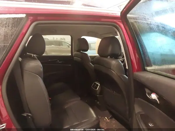 5XYPH4A53GG105712 2016 KIA SORENTO - Image 8