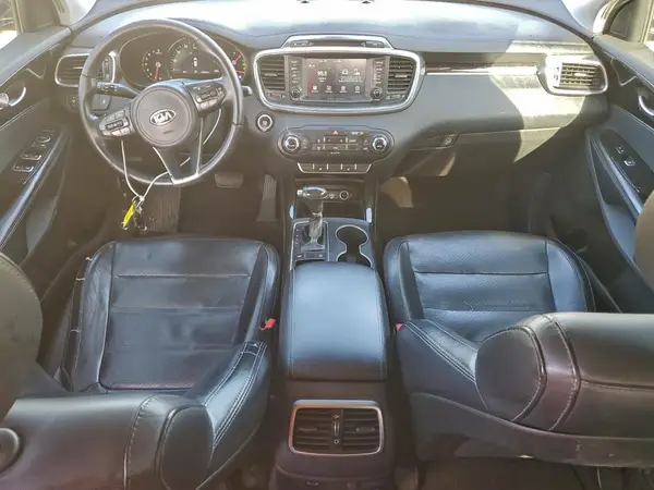 5XYPH4A53JG339615 2018 KIA SORENTO - Image 8