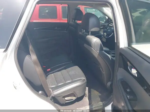 5XYPH4A53JG386529 2018 KIA SORENTO - Image 8