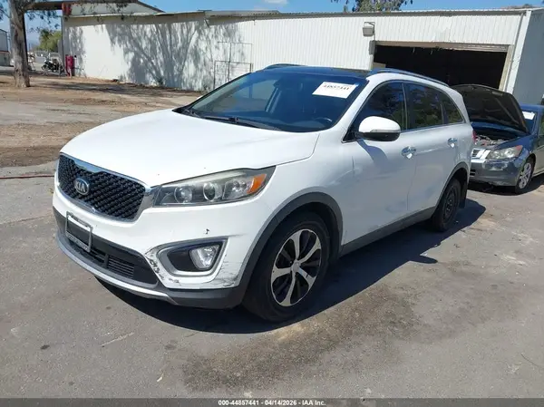 5XYPH4A53JG396462 2018 KIA SORENTO - Image 2