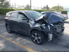 5XYPH4A53JG409257 2018 KIA SORENTO