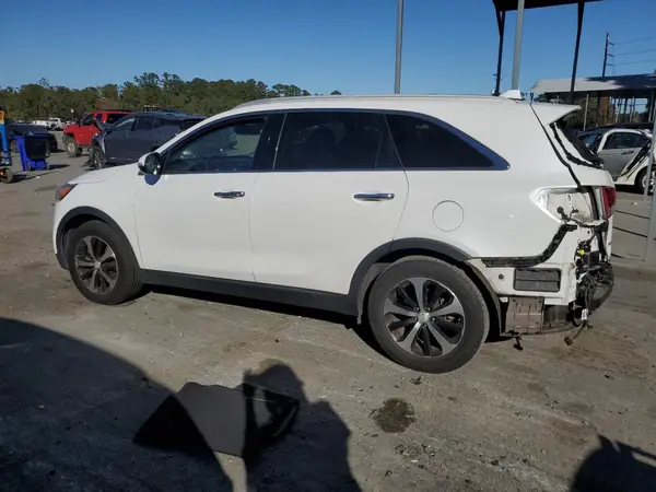 5XYPH4A53JG410148 2018 KIA SORENTO - Image 2