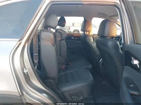 5XYPH4A53KG523535 2019 KIA SORENTO - Image 8