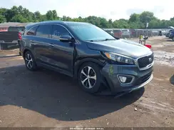 5XYPH4A54GG105623 2016 KIA SORENTO
