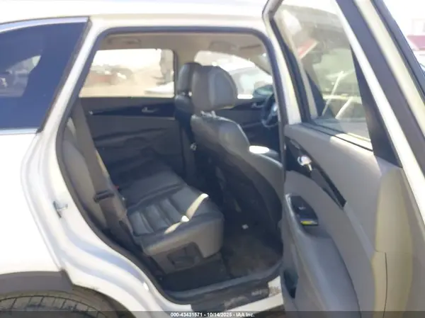 5XYPH4A54GG155857 2016 KIA SORENTO - Image 8