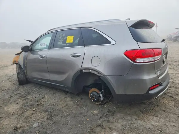 5XYPH4A54HG284473 2017 KIA SORENTO - Image 2