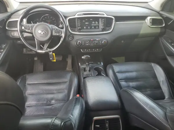 5XYPH4A54HG302132 2017 KIA SORENTO - Image 8