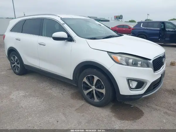 5XYPH4A54HG307072 2017 KIA SORENTO - Image 1