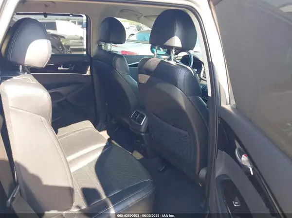 5XYPH4A54JG390444 2018 KIA SORENTO - Image 8