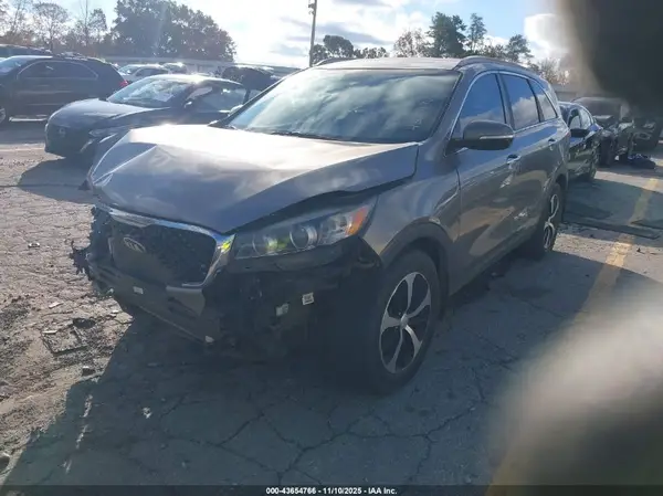 5XYPH4A54JG410403 2018 KIA SORENTO - Image 2