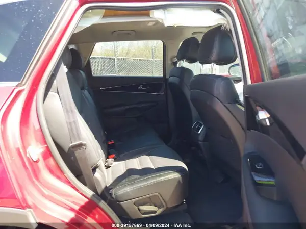 5XYPH4A55GG106229 2016 KIA SORENTO - Image 8