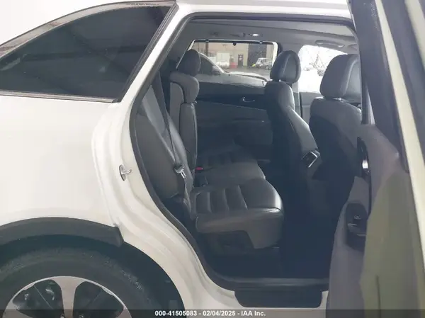 5XYPH4A55GG107042 2016 KIA SORENTO - Image 8